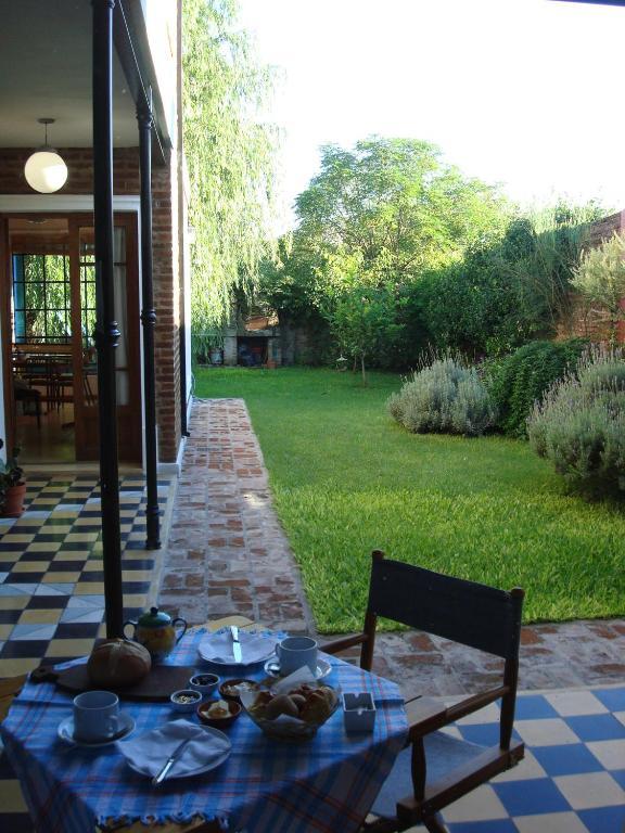 La Demorada Bed and Breakfast San Antonio de Areco Buitenkant foto